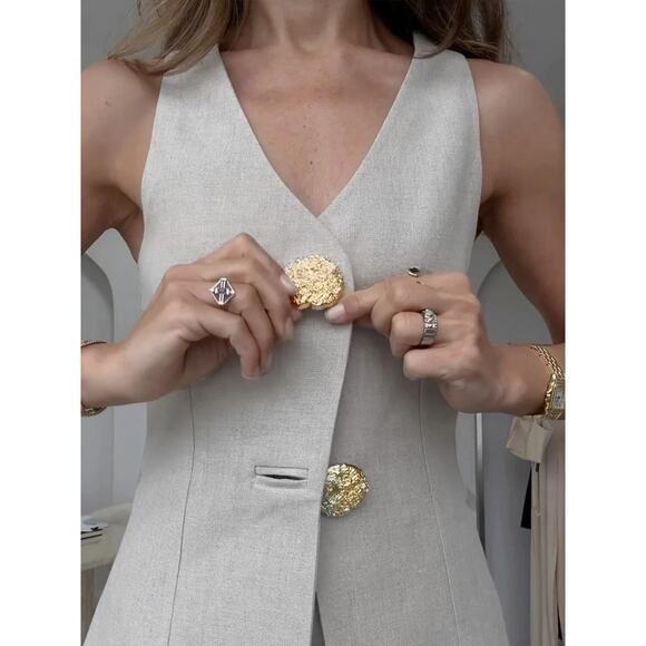 Commense Elegant Old Money Minimalist Gold Button Vest Pants Set Gray M - Picture 10 of 11